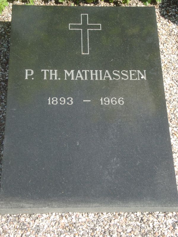 P. TH. Mathiassen.JPG